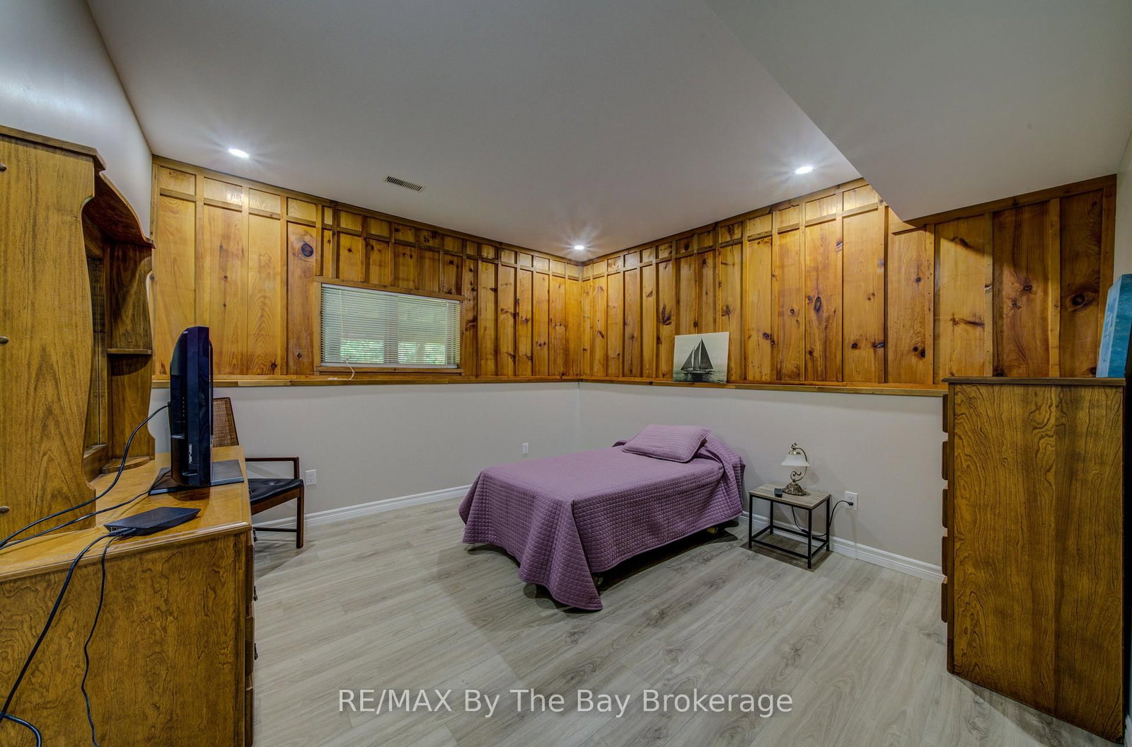 258 Sunnidale Street • Clearview, ON photo 34