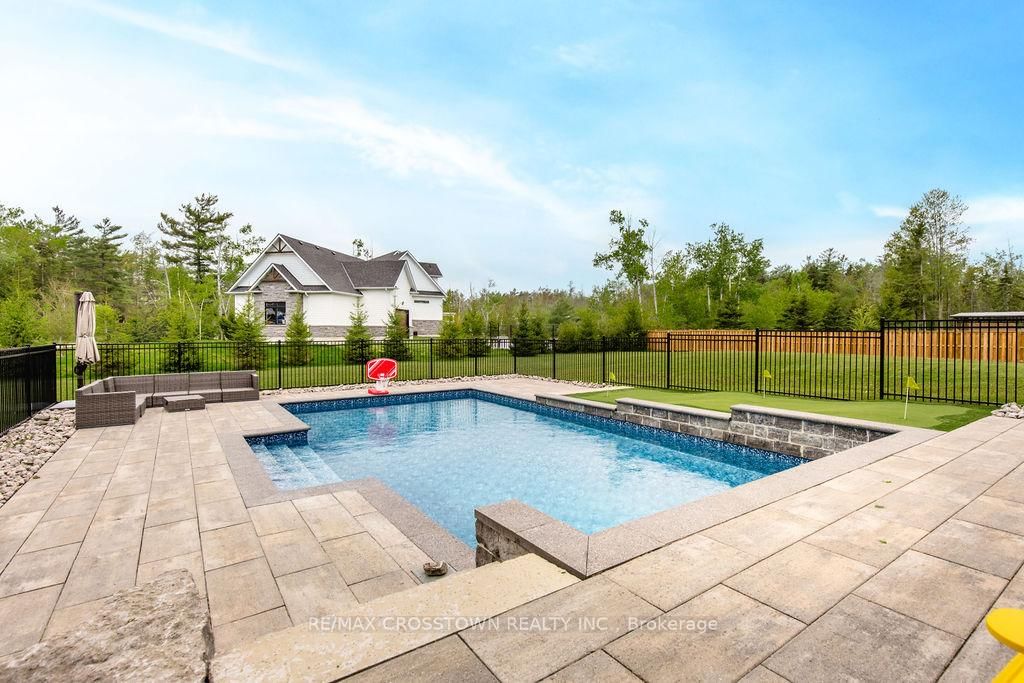 2055 Elana Drive • Severn, ON photo 11