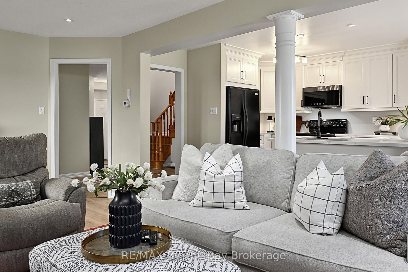 84 Wesley Avenue • Wasaga Beach, ON photo 17