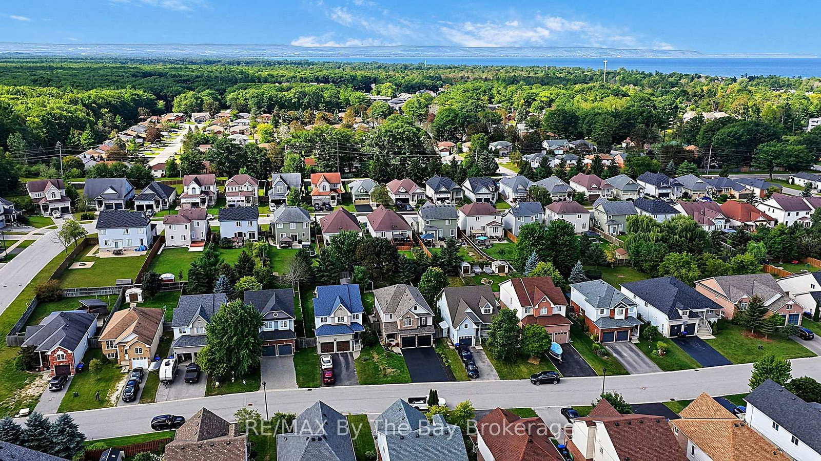84 Wesley Avenue • Wasaga Beach, ON photo 39