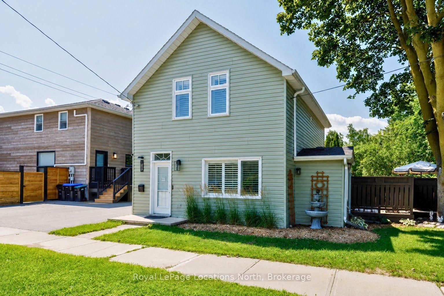 58 Market Street • Collingwood, ON photo 2