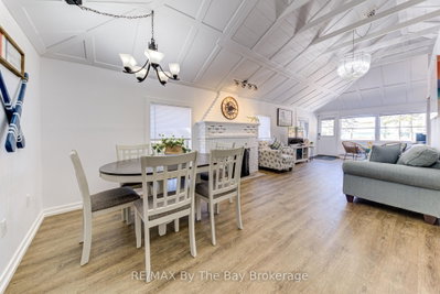 278 Coastline Drive • Wasaga Beach, ON photo 5