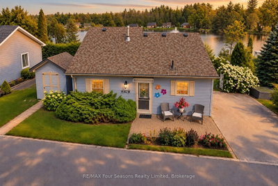 47 CABIN Crescent • Wasaga Beach, ON photo 2