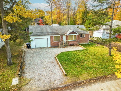 98 33rd Street N • Wasaga Beach, ON photo 2