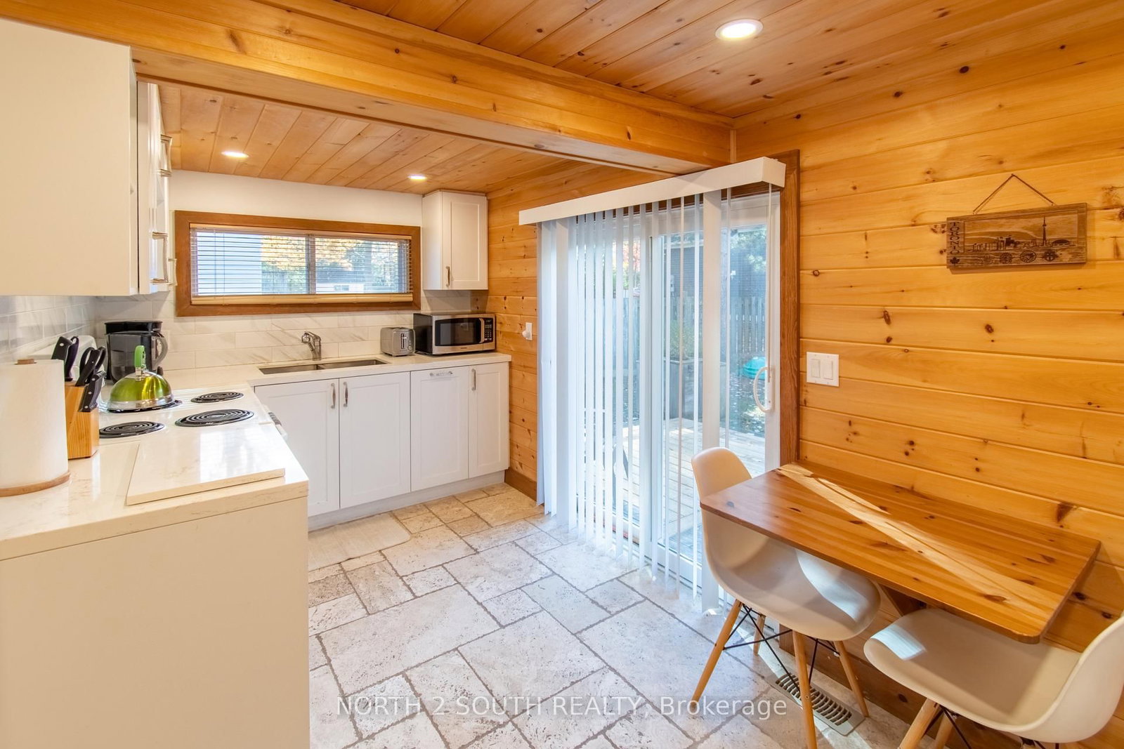 98 33rd Street N • Wasaga Beach, ON photo 33