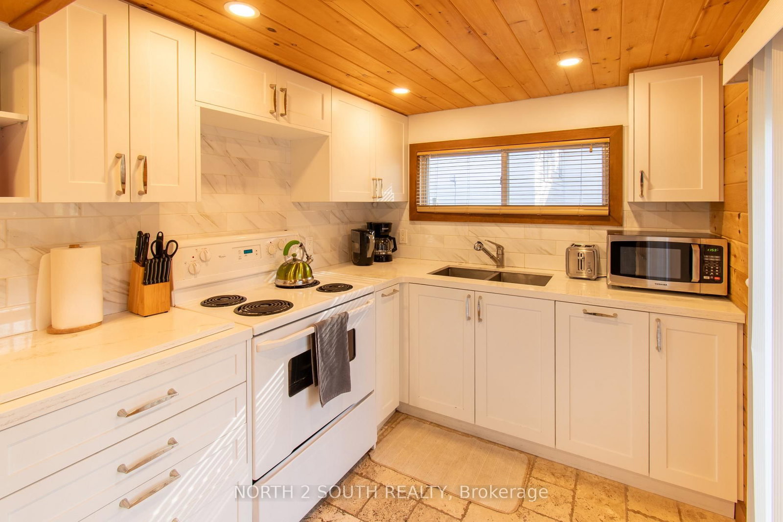 98 33rd Street N • Wasaga Beach, ON photo 35
