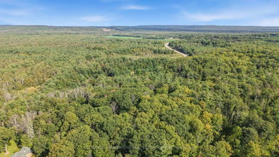 4896 Penetanguishene Road • Springwater, ON photo 6