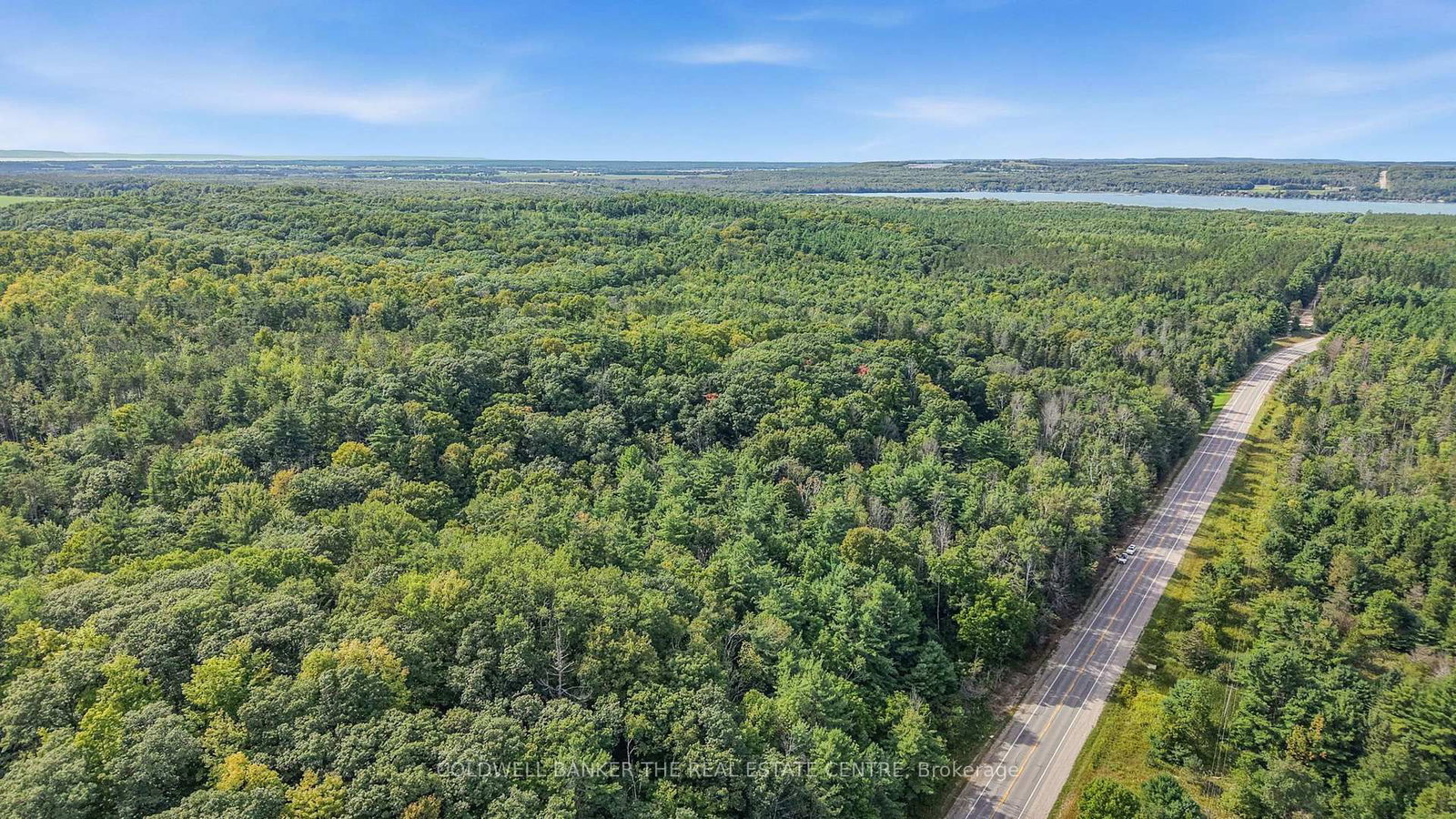 4896 Penetanguishene Road • Springwater, ON photo 8