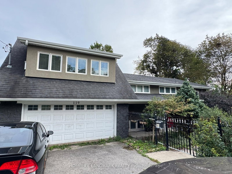 Upper - 119 Blake Street