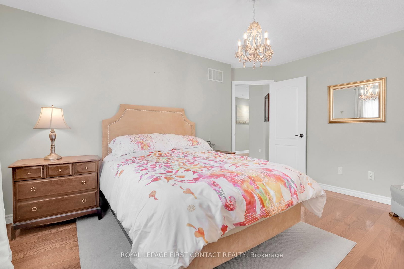 3 Maple Crown Terrace • Barrie, ON photo 12