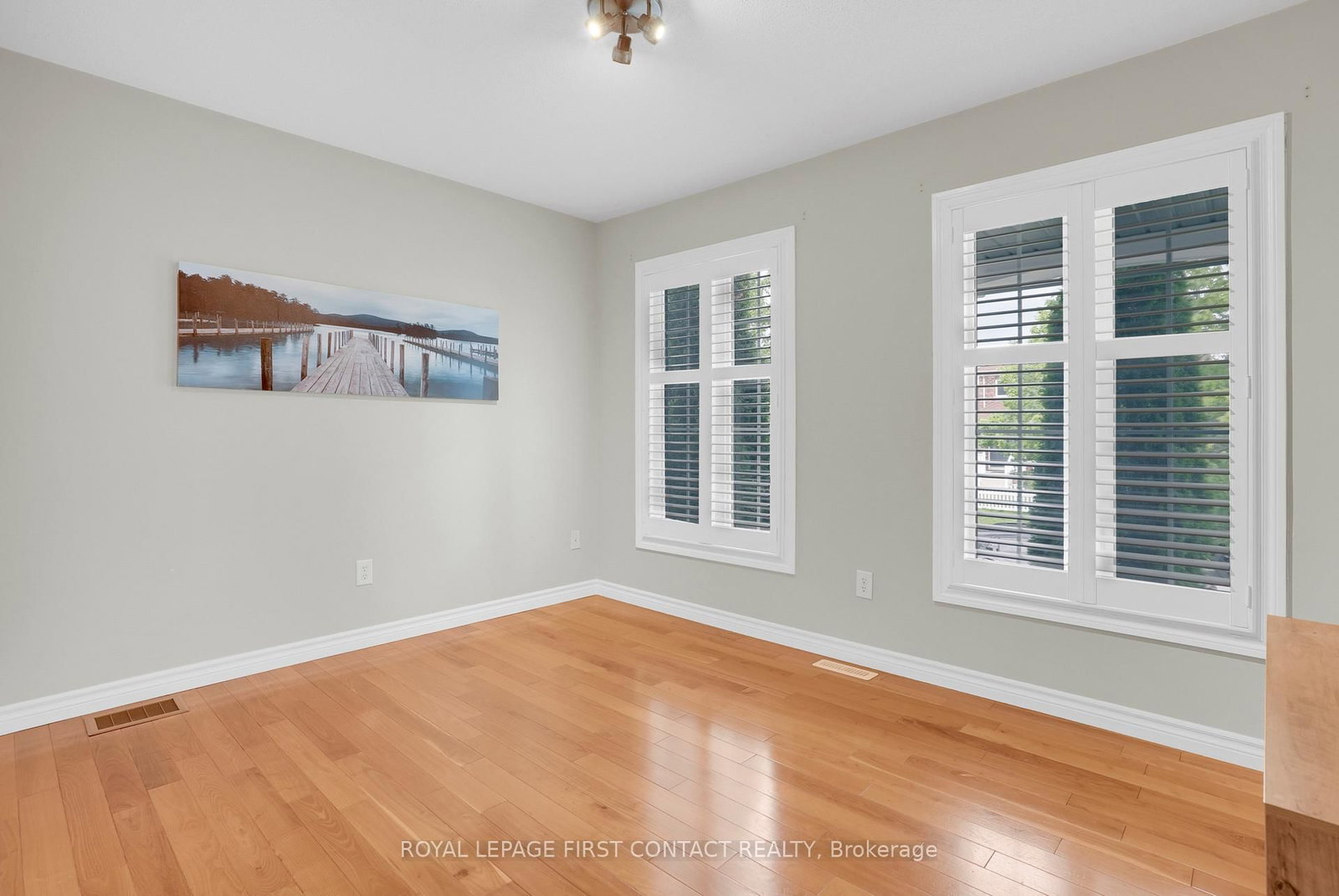 3 Maple Crown Terrace • Barrie, ON photo 16