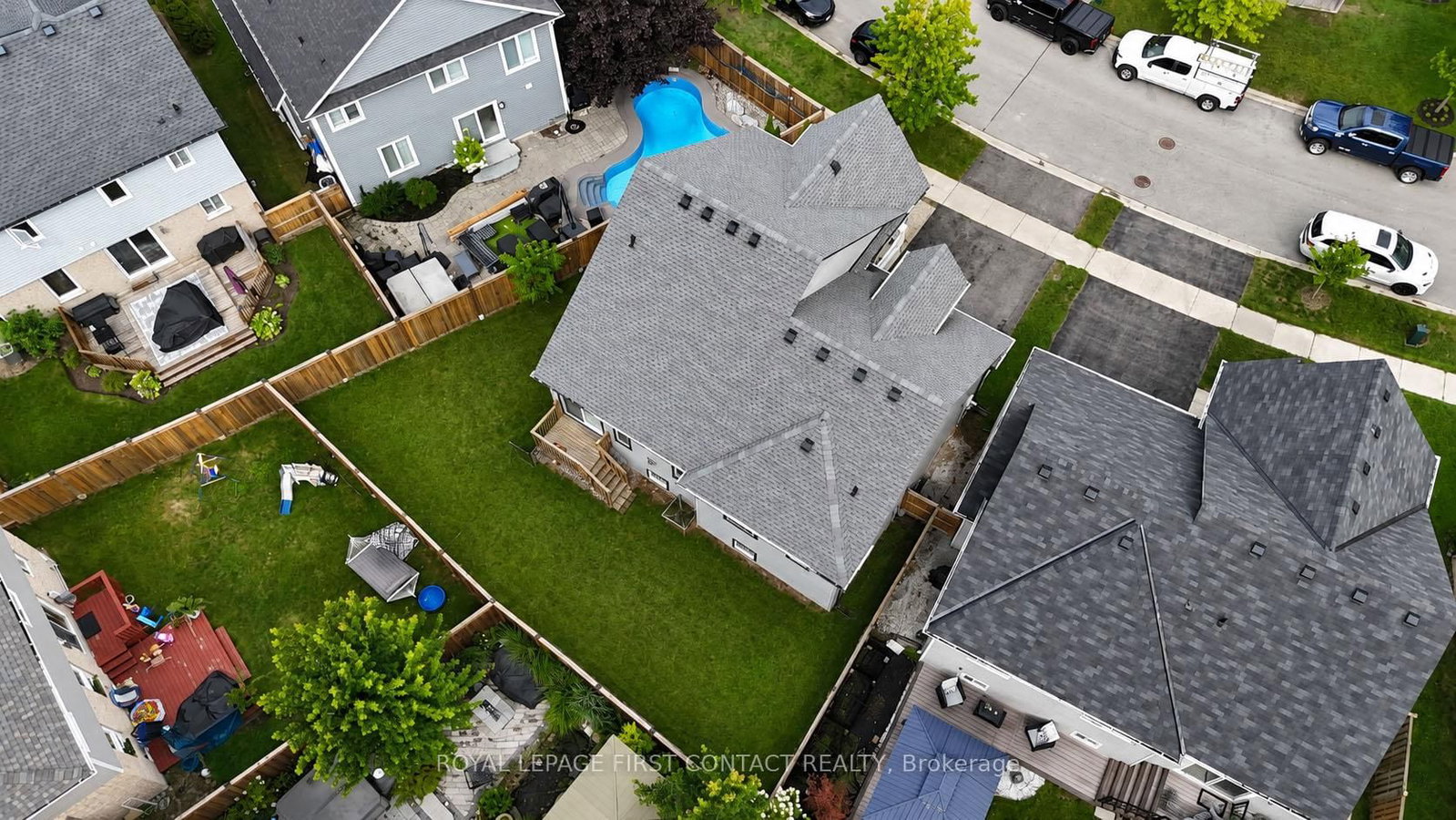 3 Maple Crown Terrace • Barrie, ON photo 33