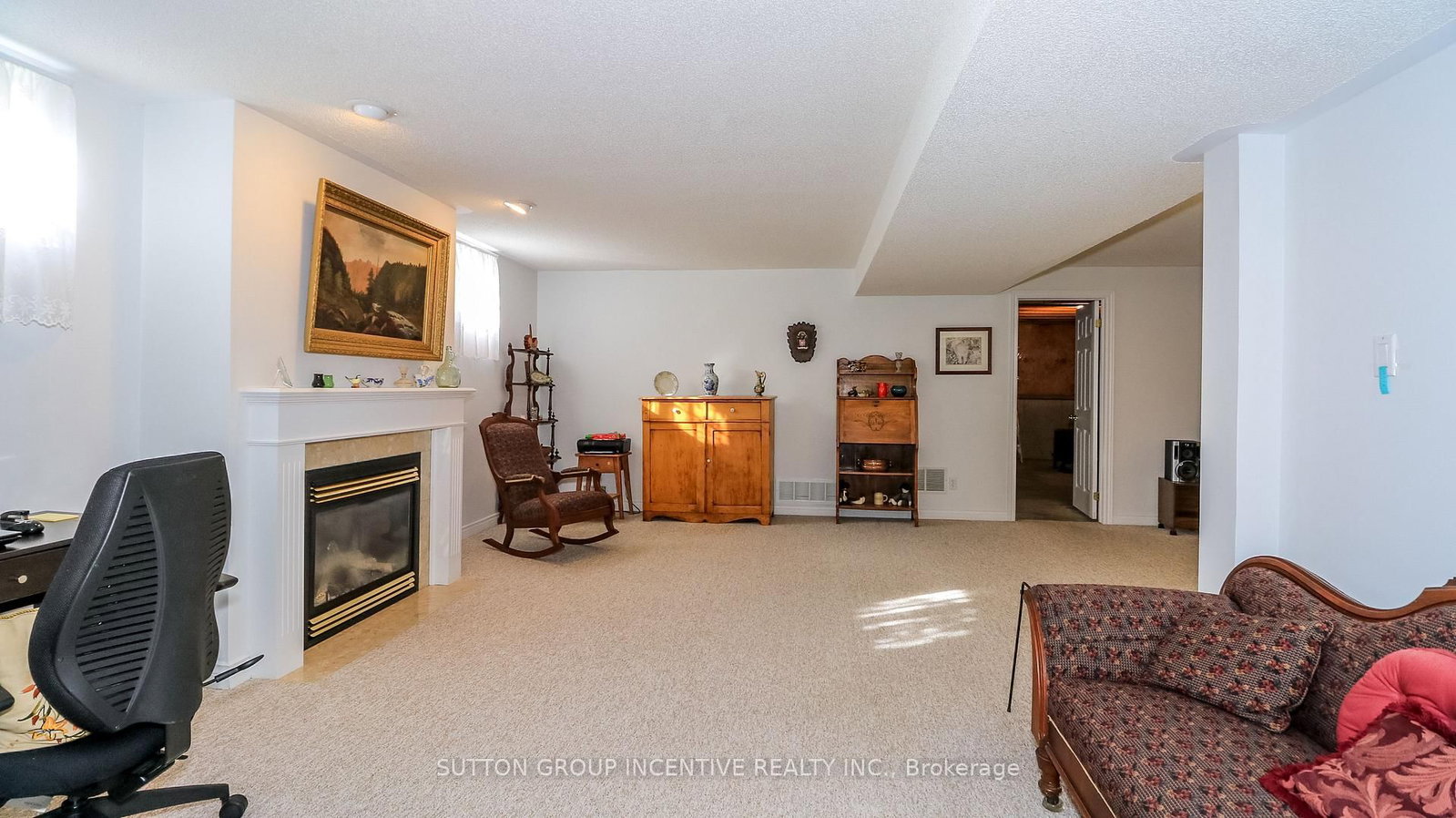 28 Brookfield Crescent • Barrie, ON photo 14