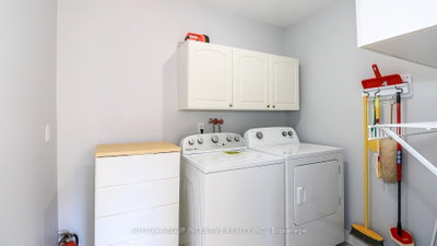 28 Brookfield Crescent • Barrie, ON photo 9