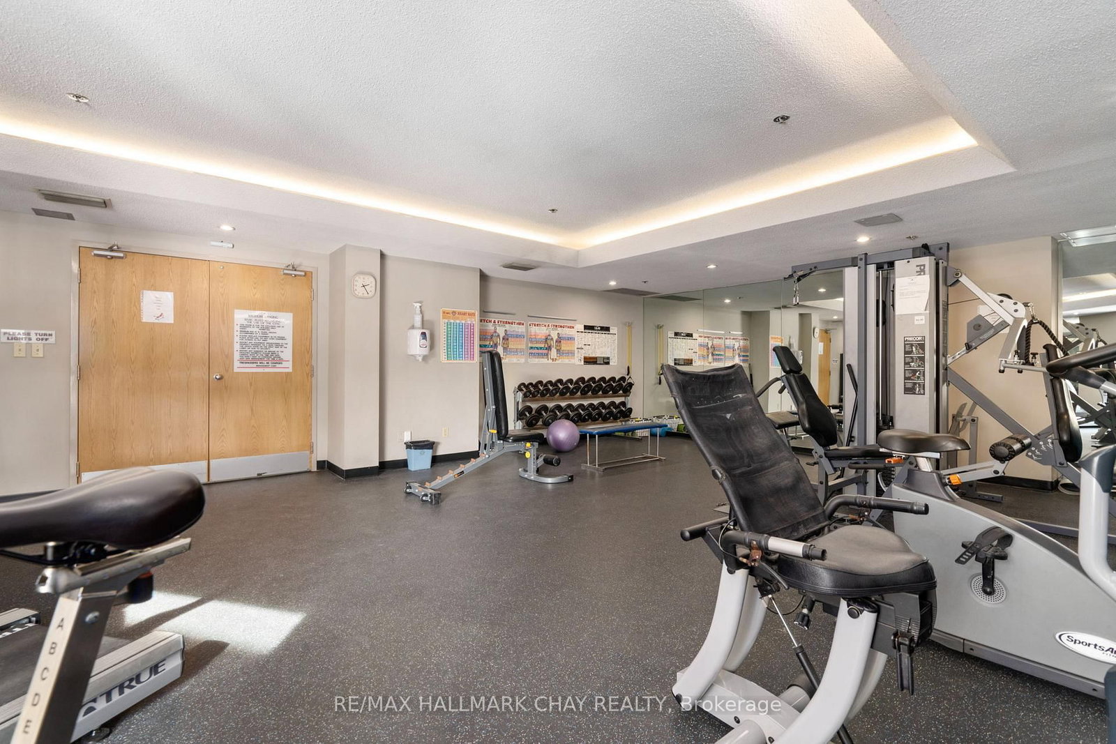 140 Dunlop Street E • #1003 • Barrie, ON photo 17