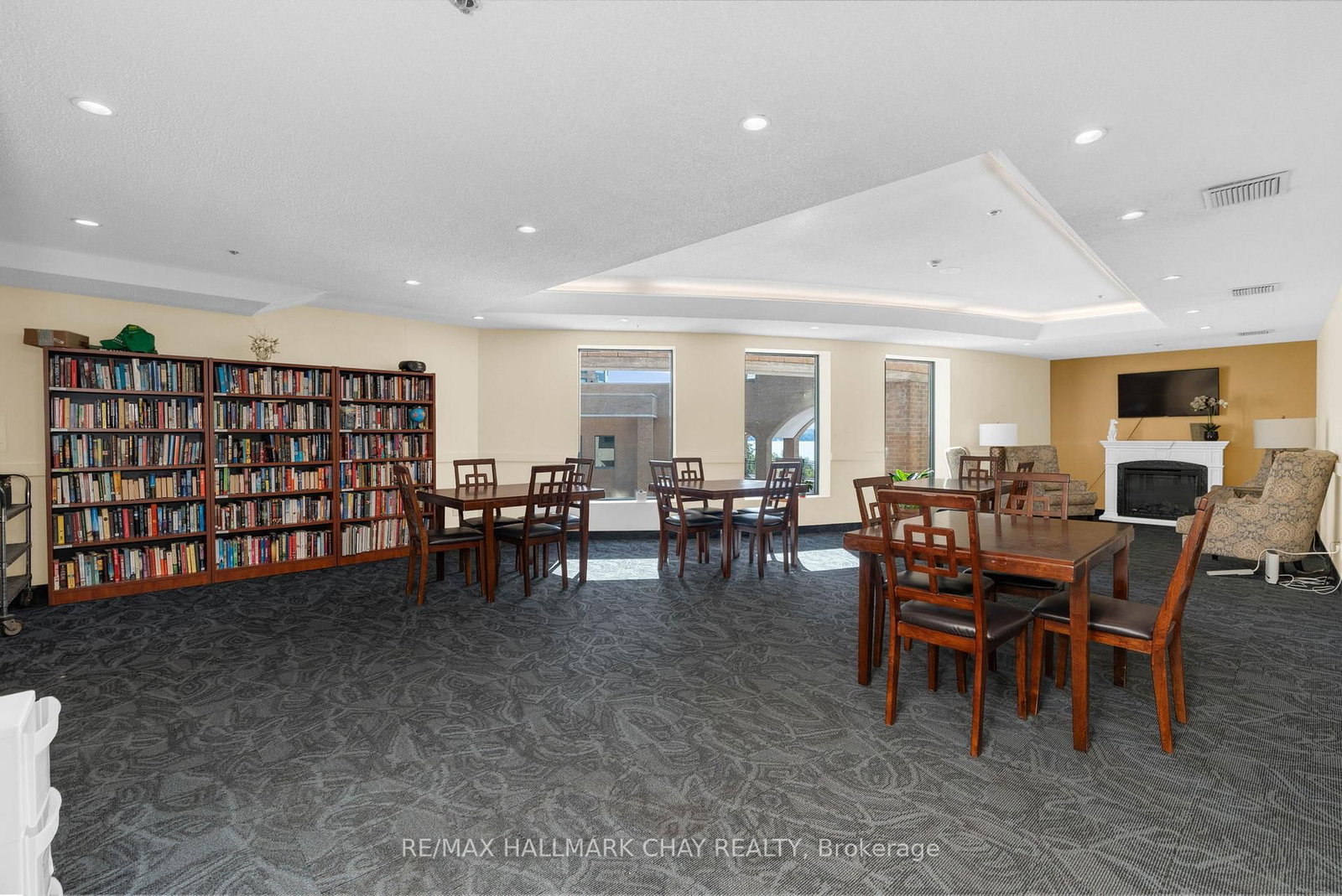 140 Dunlop Street E • #1003 • Barrie, ON photo 18