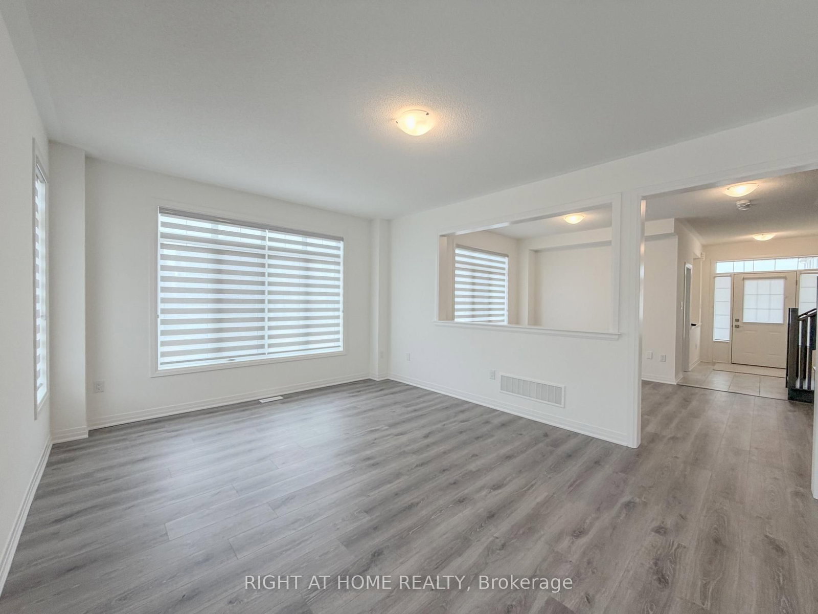 2 Sagewood Avenue • Barrie, ON photo 10