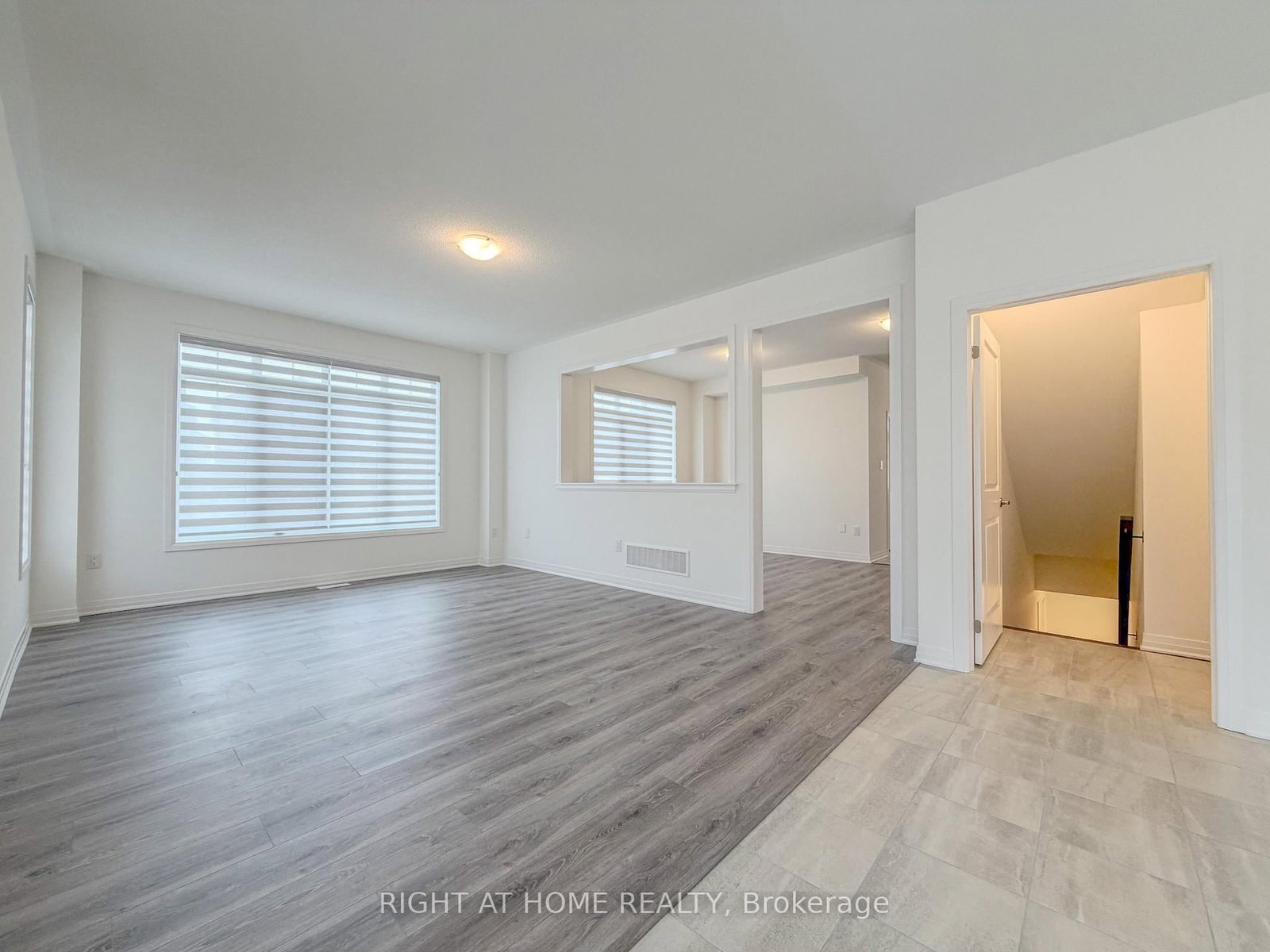 2 Sagewood Avenue • Barrie, ON photo 15