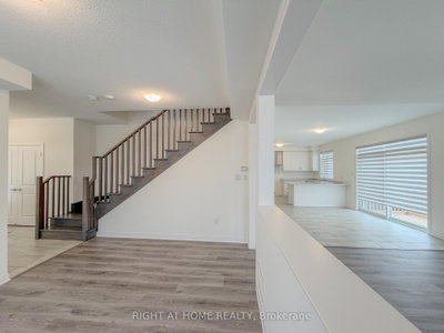 2 Sagewood Avenue • Barrie, ON photo 9