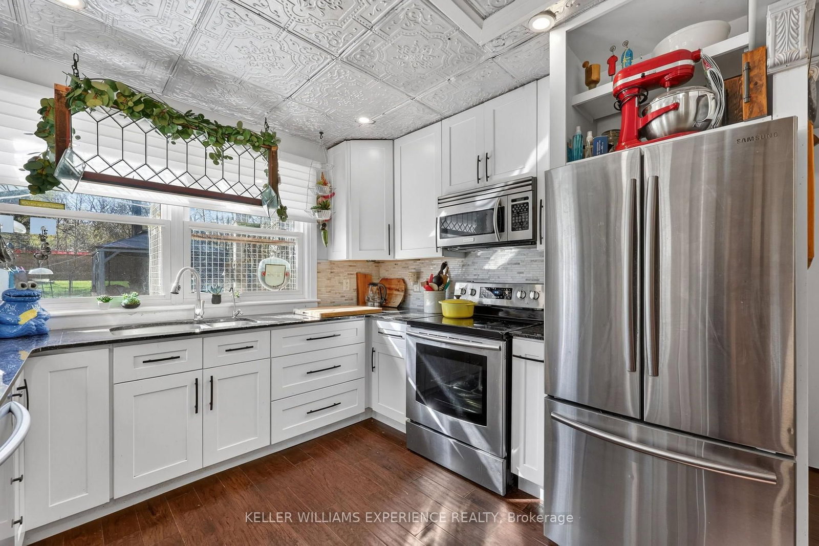 79 Penetang Street • Barrie, ON photo 6