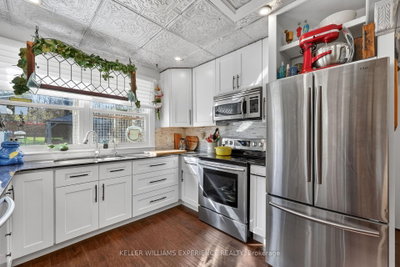 79 Penetang Street • Barrie, ON photo 6
