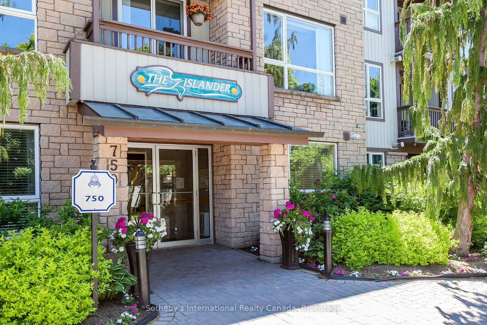750 Johnston Park Avenue • #3003 • Collingwood, ON photo 3