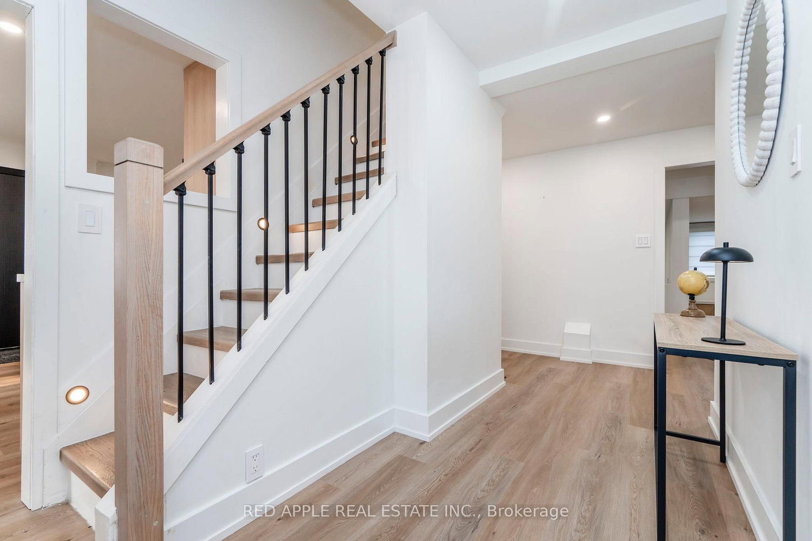 205 Hoyt Avenue • Tay, ON photo 18