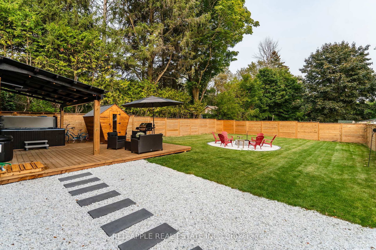 205 Hoyt Avenue • Tay, ON photo 29