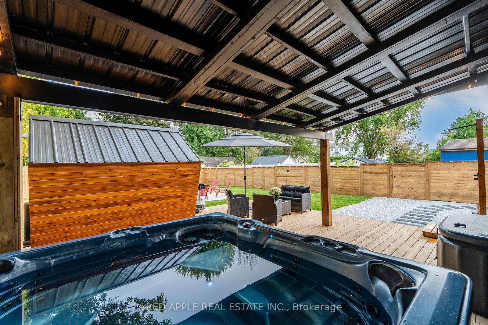 205 Hoyt Avenue • Tay, ON photo 32