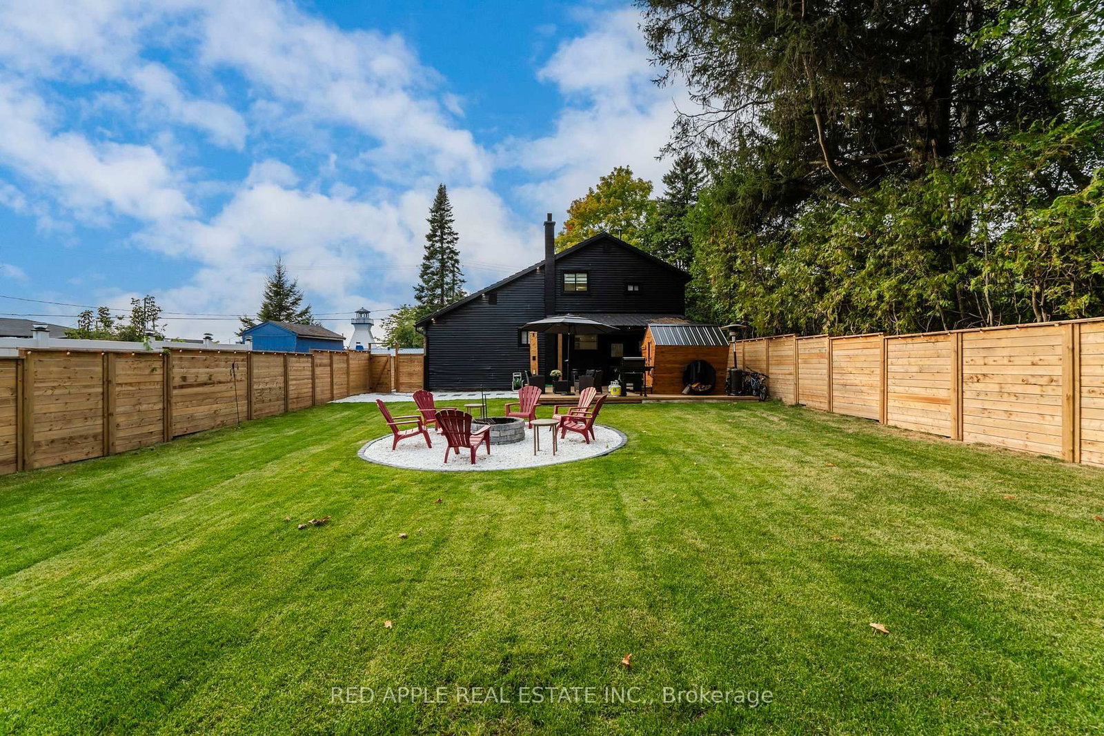 205 Hoyt Avenue • Tay, ON photo 38