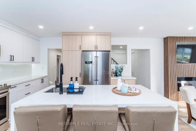 205 Hoyt Avenue • Tay, ON photo 8