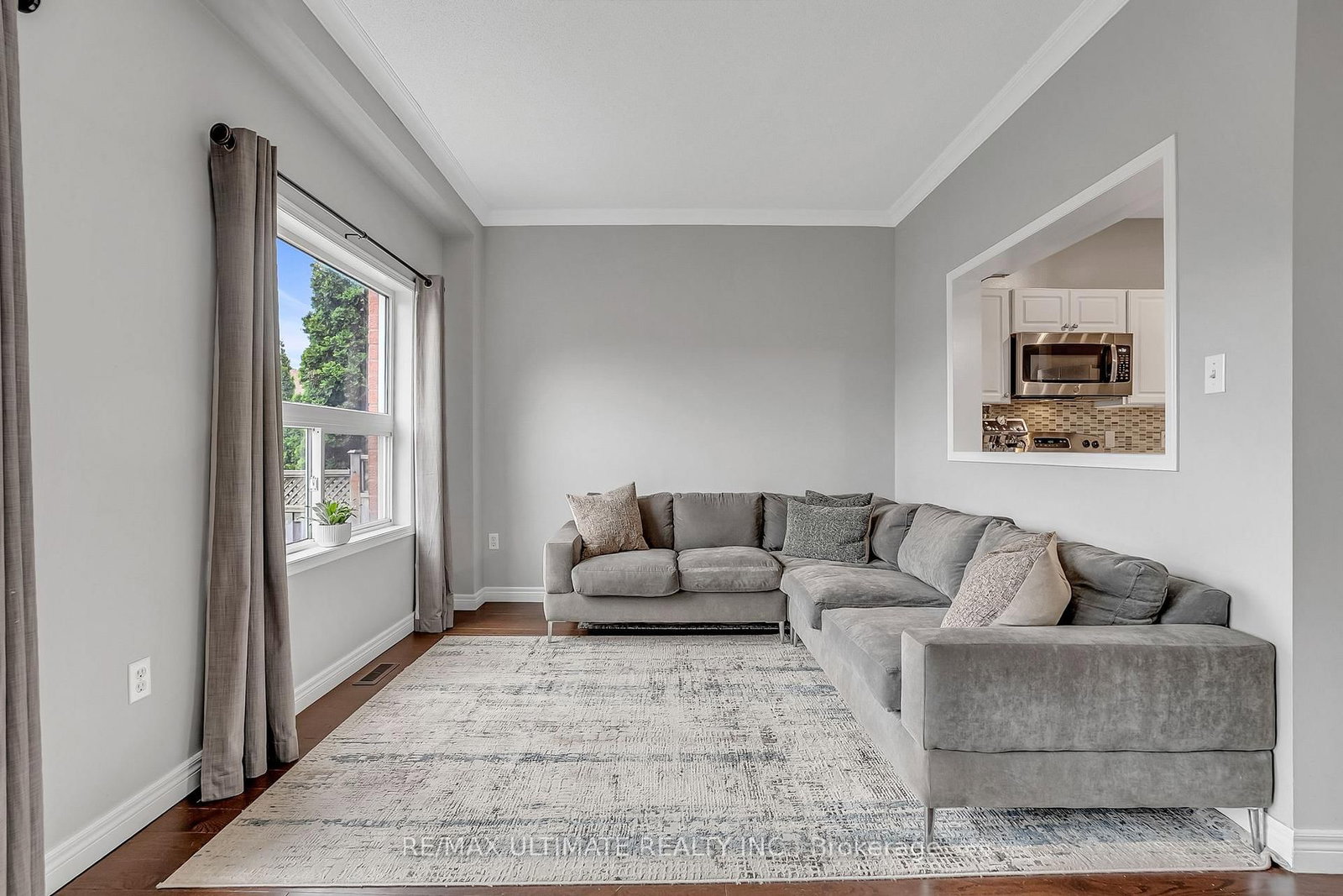 96 Bruce Crescent • Barrie, ON photo 10