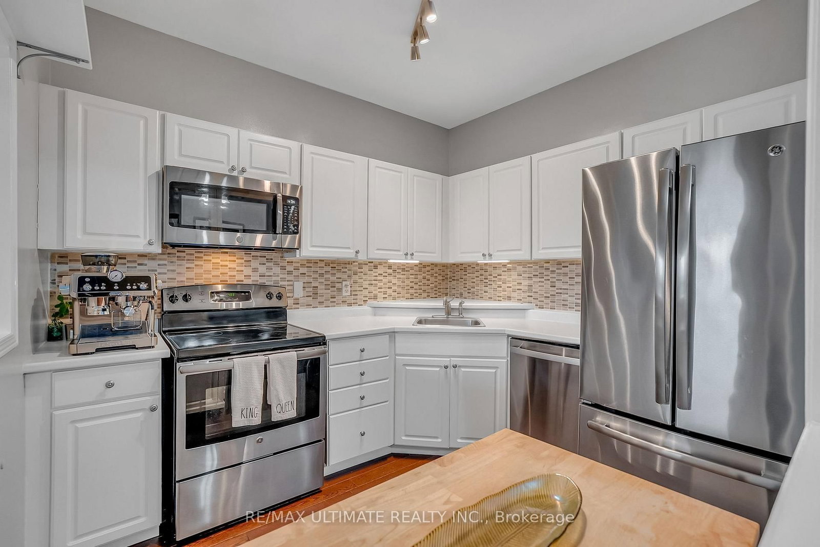 96 Bruce Crescent • Barrie, ON photo 13