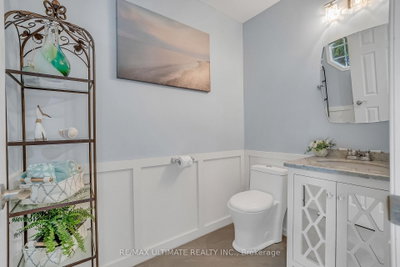 96 Bruce Crescent • Barrie, ON photo 5