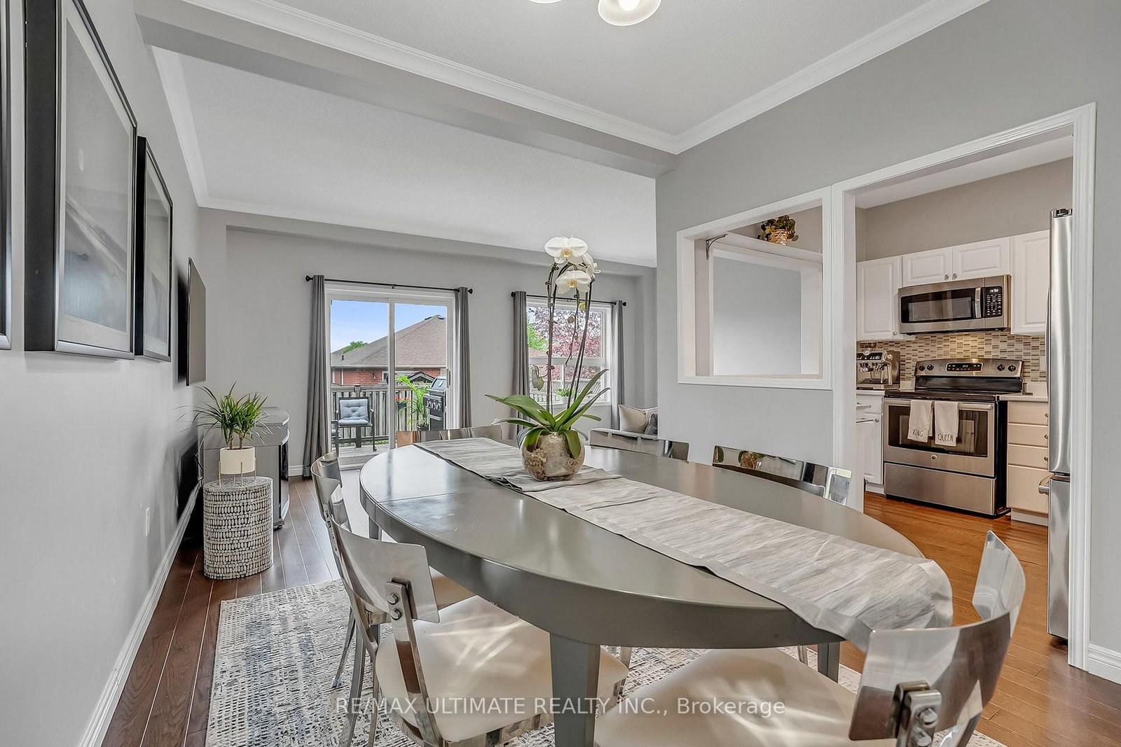 96 Bruce Crescent • Barrie, ON photo 8