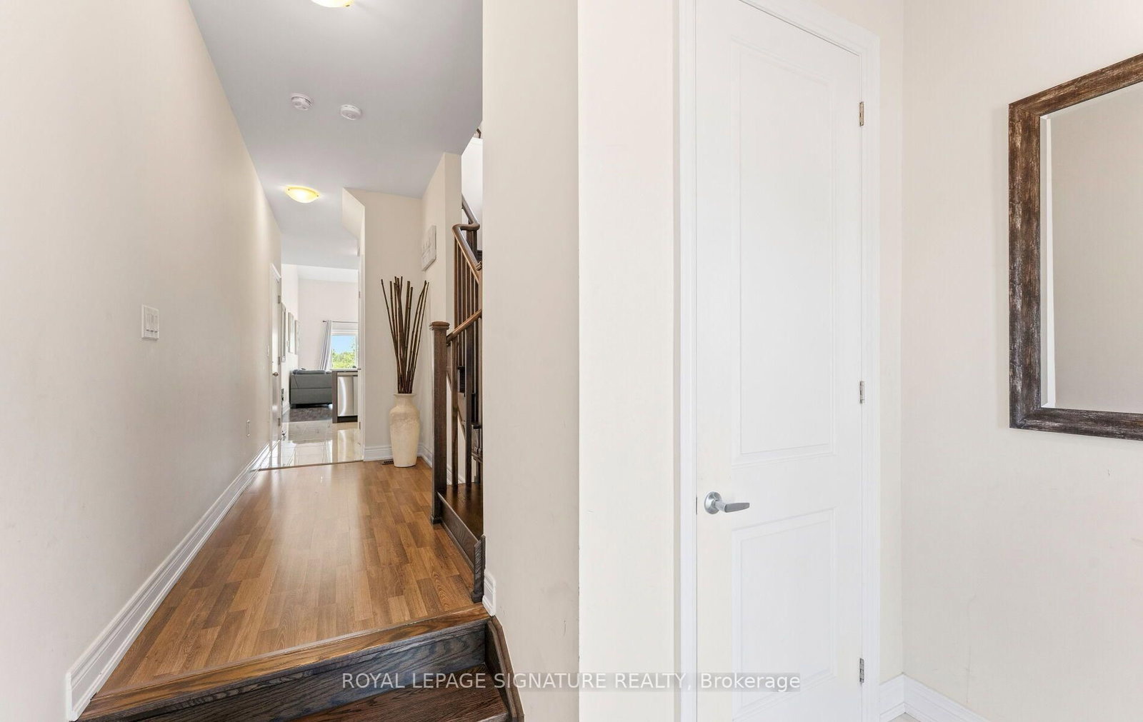 301 Atkinson Street • Clearview, ON photo 6