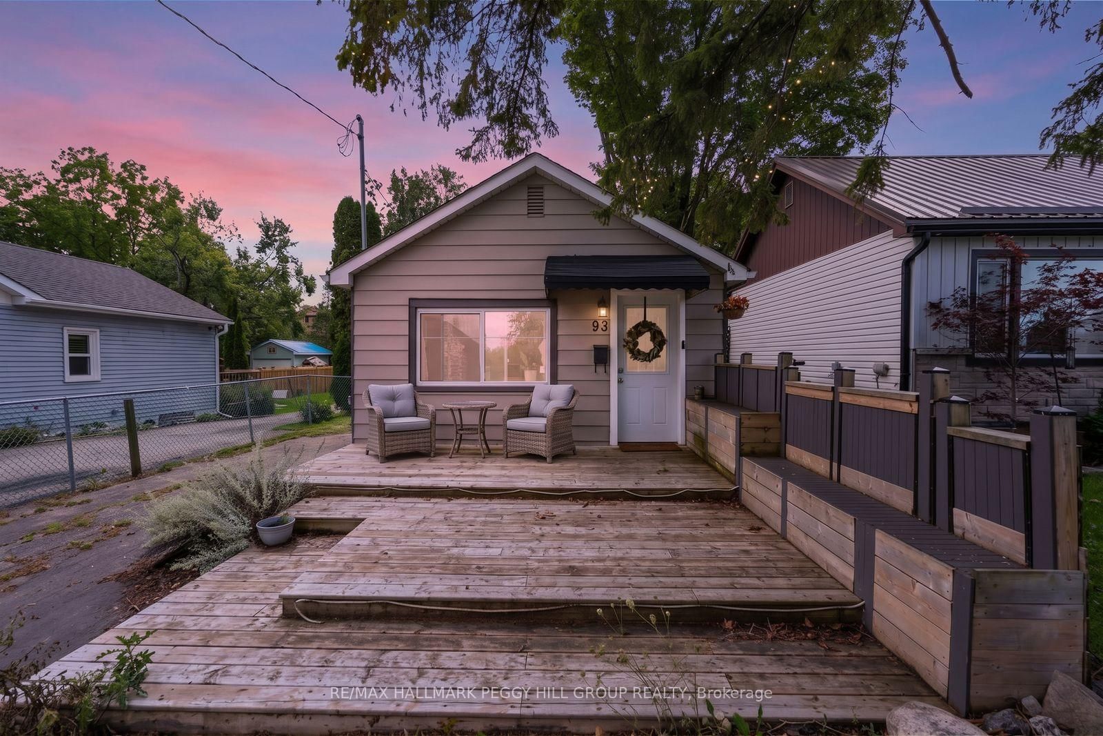 93 Bond Street • Orillia, ON photo 1