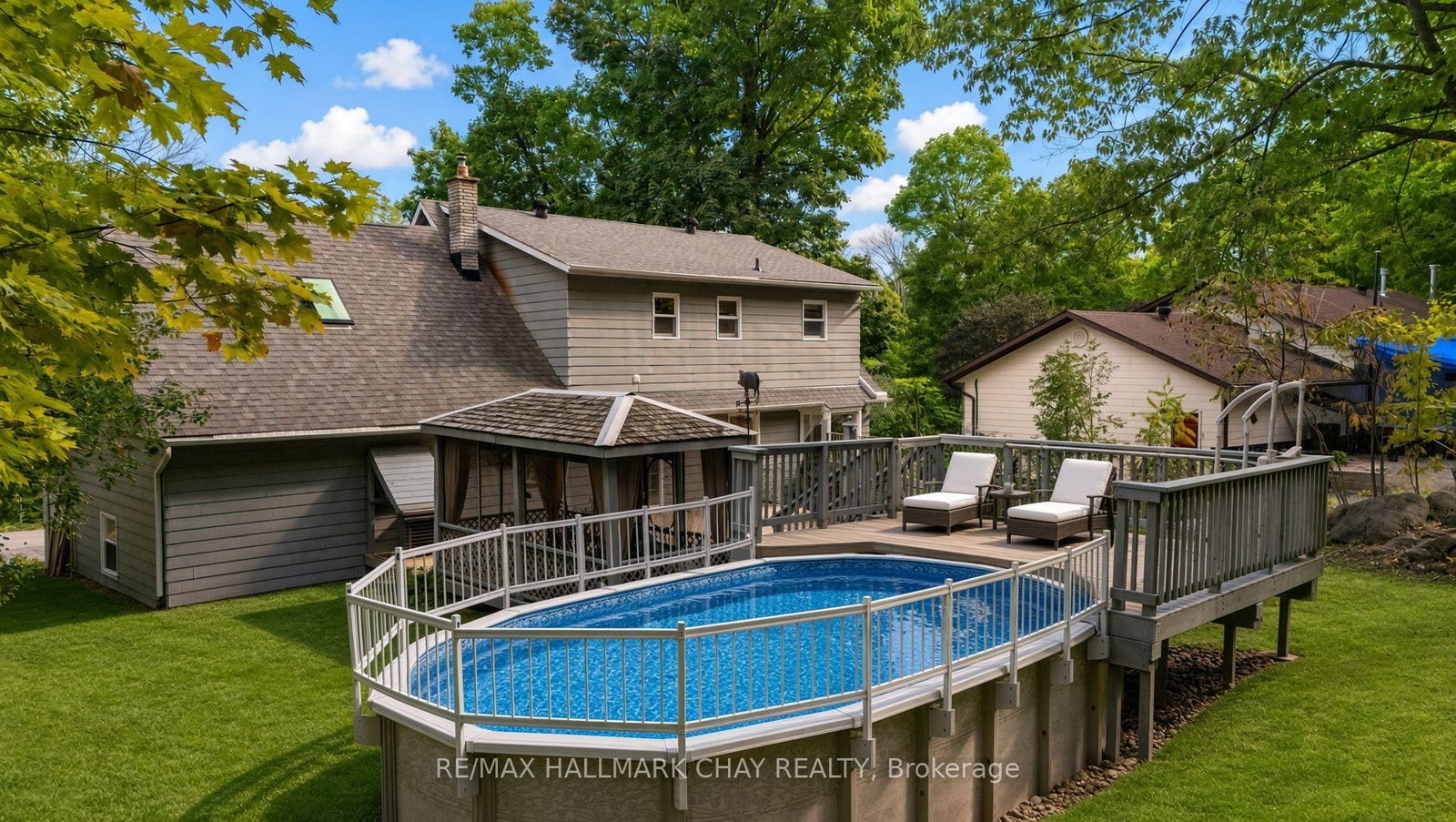 372 Lakewood Drive • Midland, ON photo 12