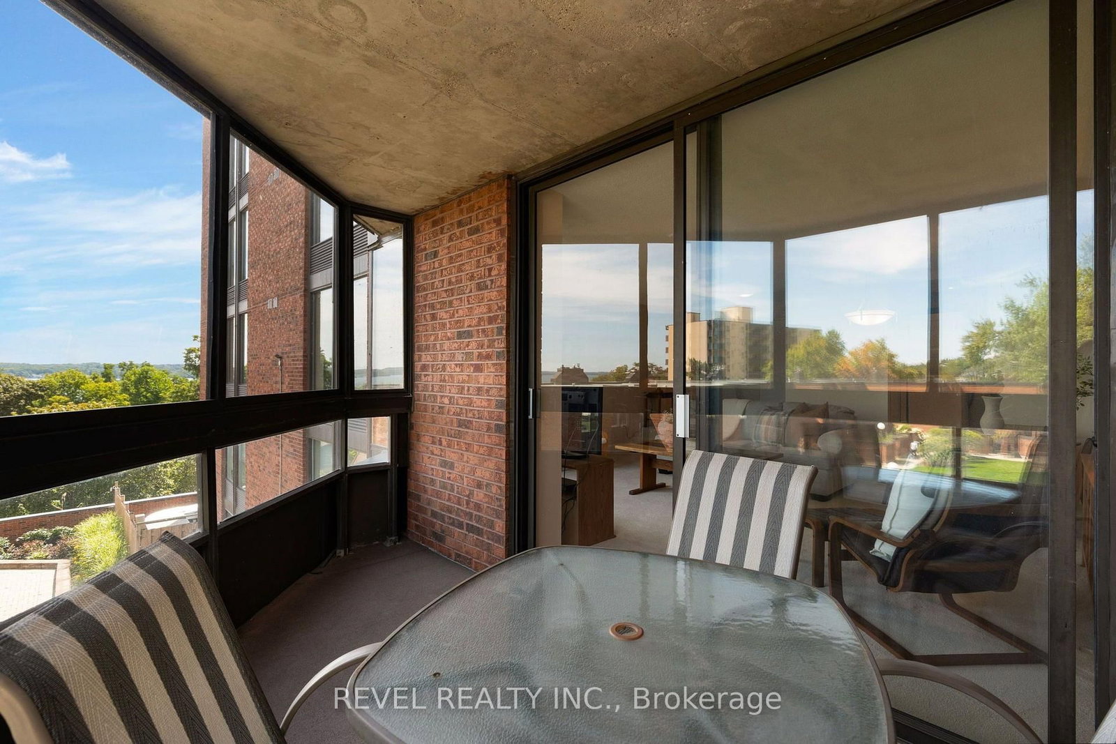 181 COLLIER Street • #305 • Barrie, ON photo 23