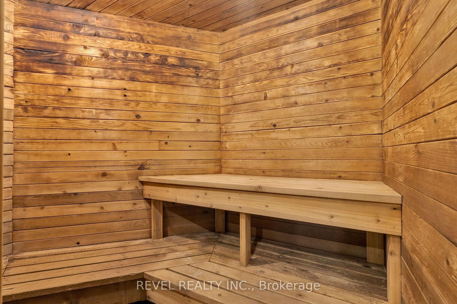 181 COLLIER Street • #305 • Barrie, ON photo 34