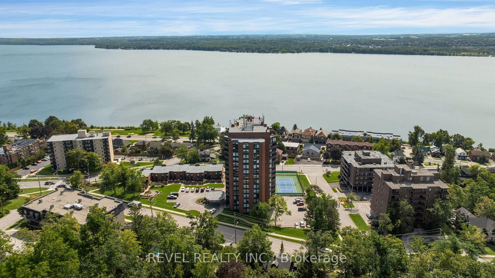 181 COLLIER Street • #305 • Barrie, ON photo 37