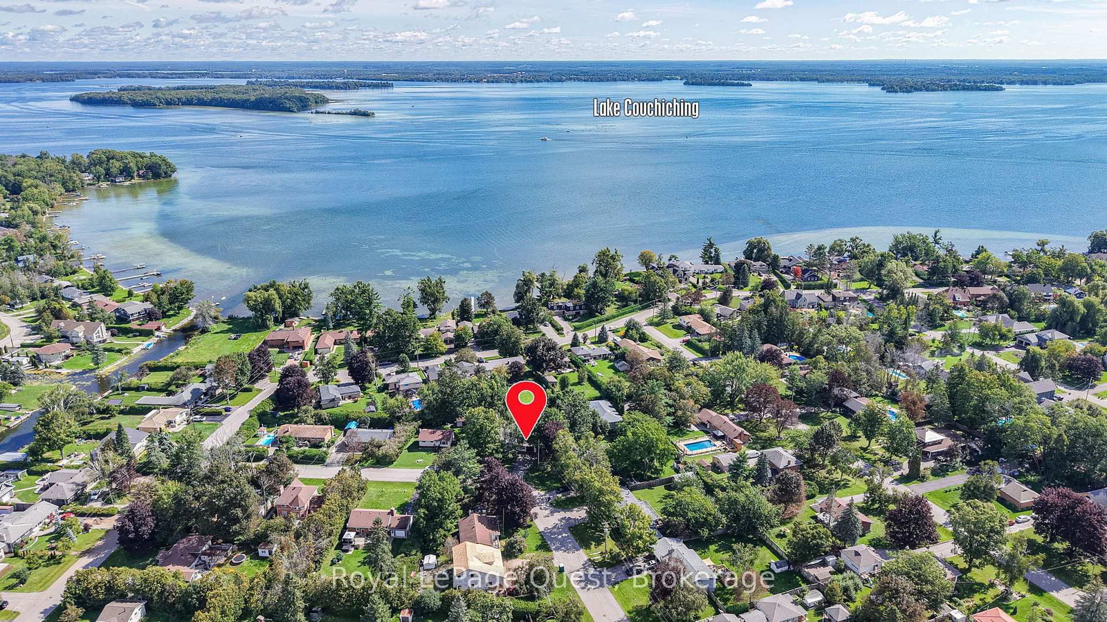 17 Hughes Road E • Orillia, ON photo 2