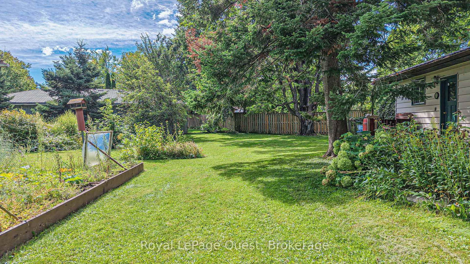 17 Hughes Road E • Orillia, ON photo 6