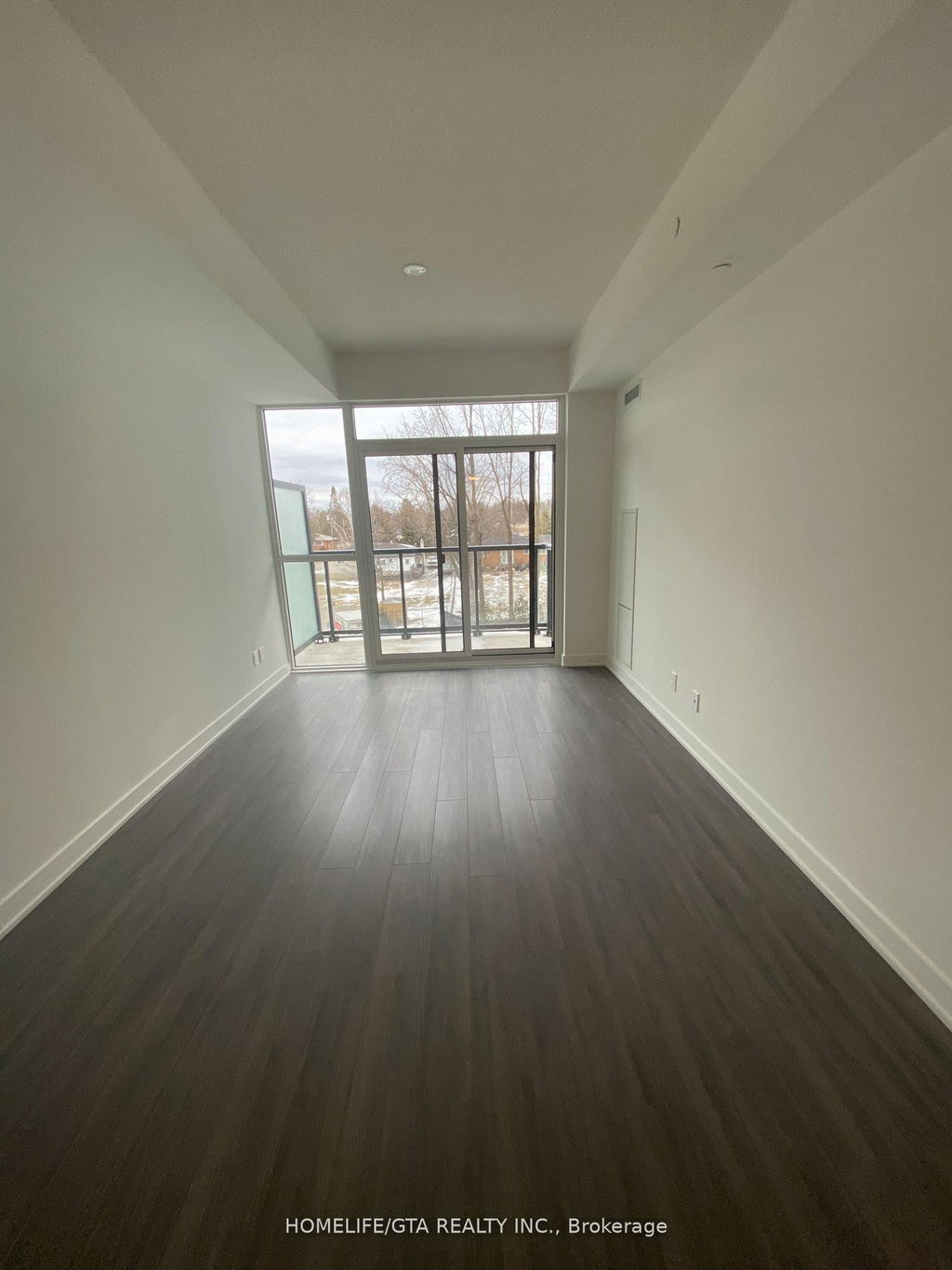 229 - 681 Yonge Street 5