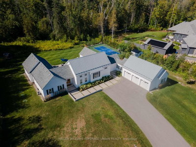 24 Windfield Drive W • Oro-Medonte, ON photo 4