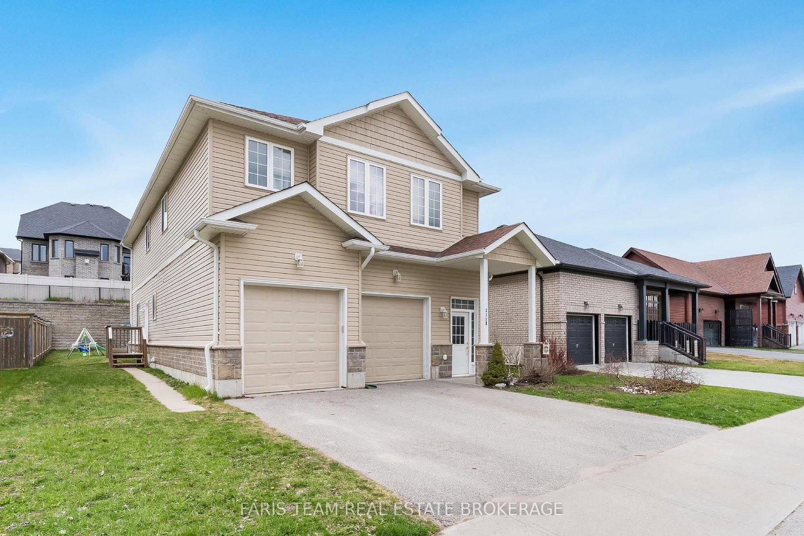 3118 Emperor Drive • Orillia, ON photo 3