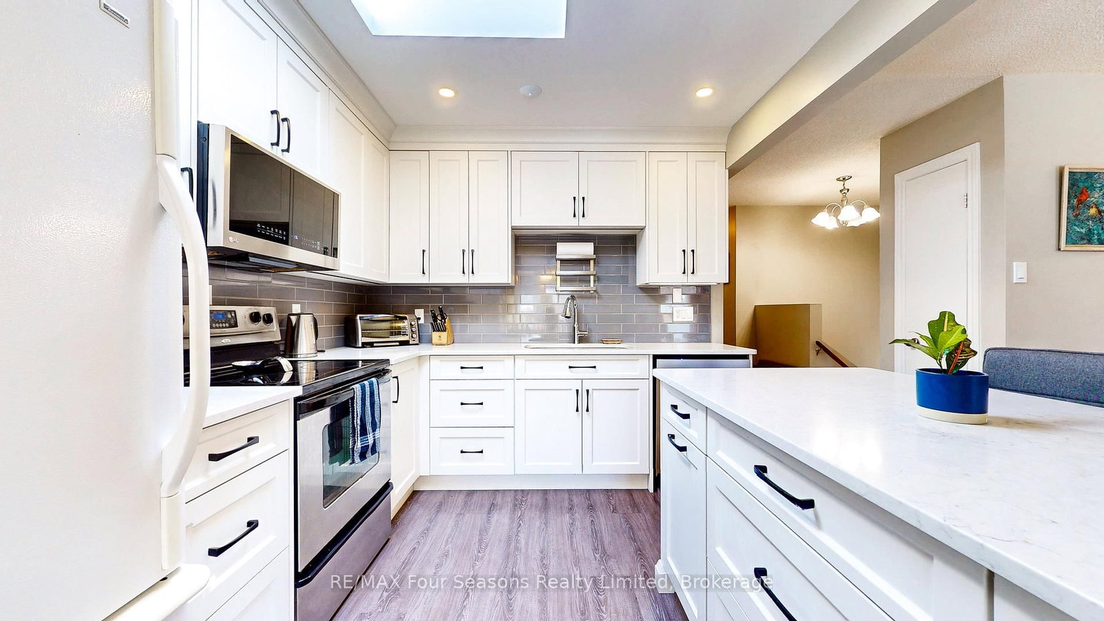 74 Telfer Road • Collingwood, ON photo 2