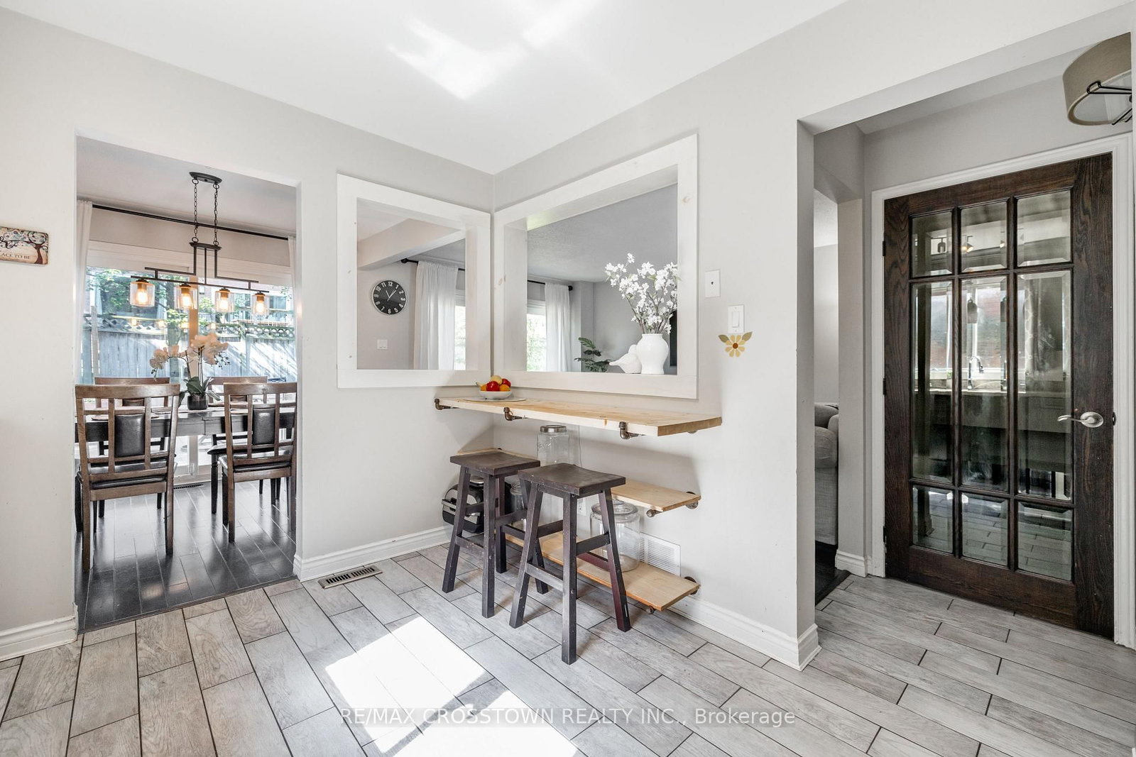 63 Oakridge Drive • Barrie, ON photo 13