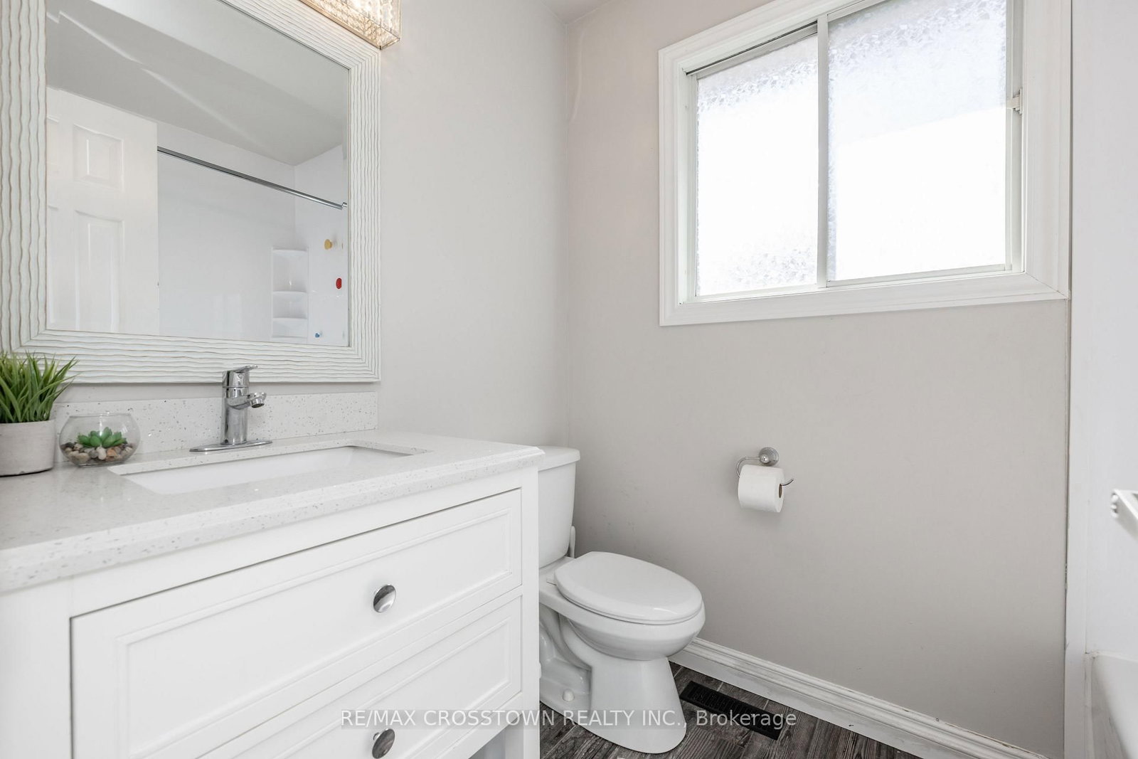 63 Oakridge Drive • Barrie, ON photo 30