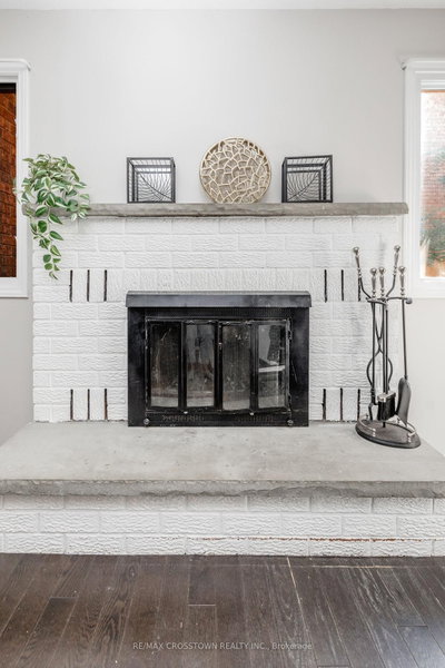 63 Oakridge Drive • Barrie, ON photo 8